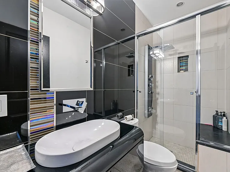 Top Level Bath