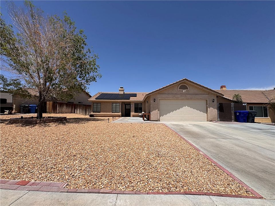 1st image of 479 Stanford Dr