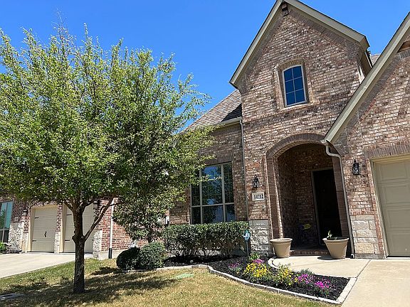 2nd image of 14712 Seventeen Lakes Blvd