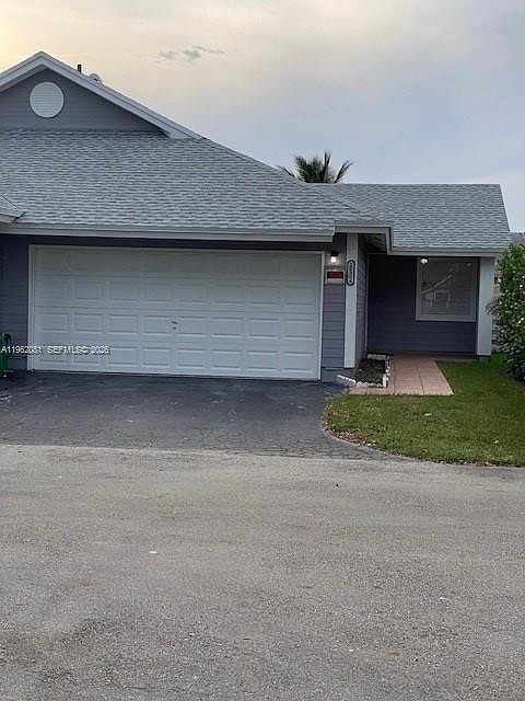 1st image of 10304 SW 139th Pl