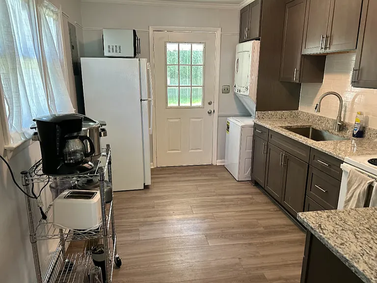 1382 Murrill Hill Rd #1382 — Photo 9