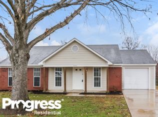 5850 Waverly Dr, Horn Lake, MS 38637