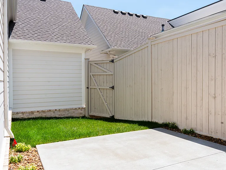 3036 Long Branch Cir — Photo 27