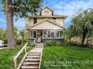 162 Lowell Ave NE, Grand Rapids, MI 49503