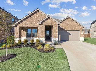 143 Pincoffs Dr, Fate, TX 75087