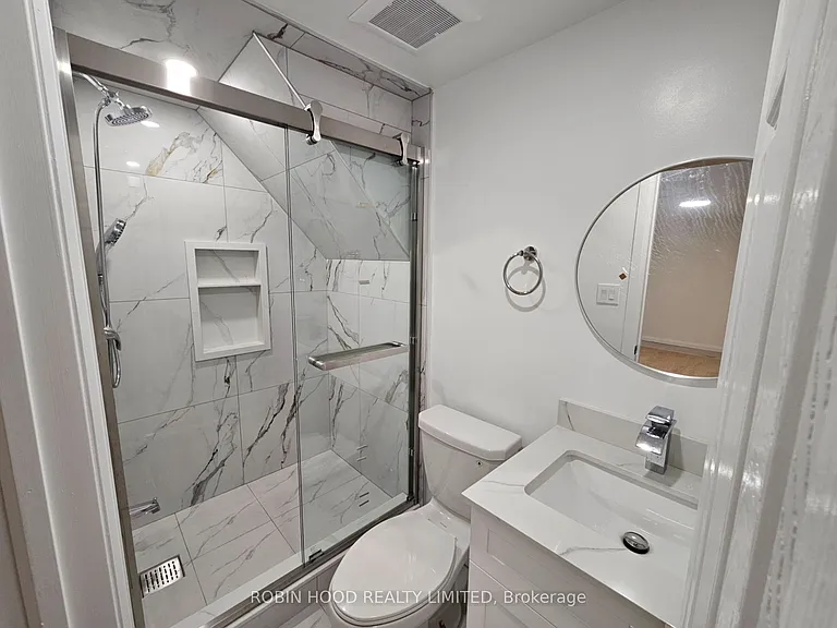 35 Burkwood Cres #BASEMENT — Photo 9