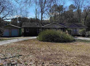 2167 Grady School Rd, Lavonia, GA 30553