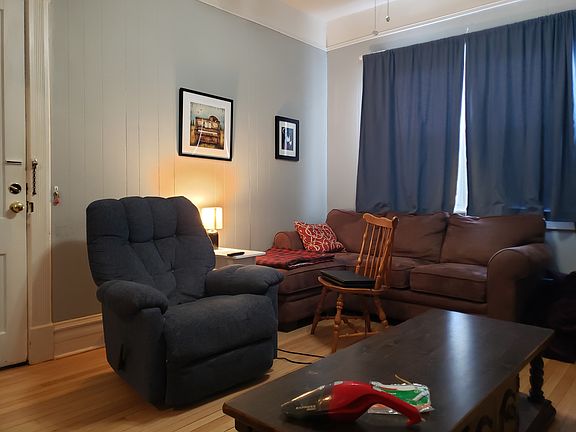 5th image of 939 Jenifer St APT 1