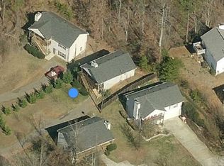 5530 Trail Ct, Gainesville, GA 30506