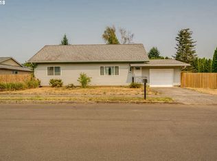 9002 NE 74th St, Vancouver, WA 98662