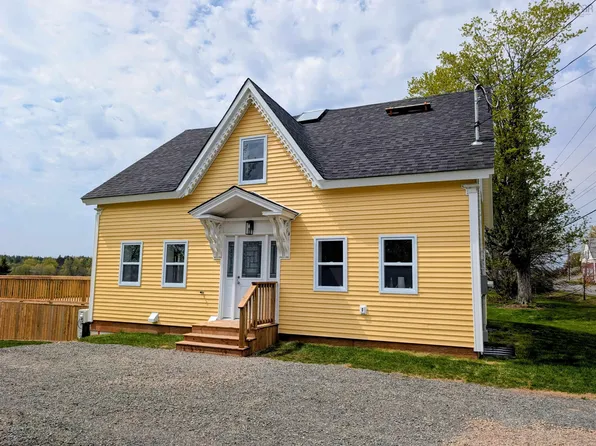 8836 No Hwy #2, Great Village, NS B0M 1L0