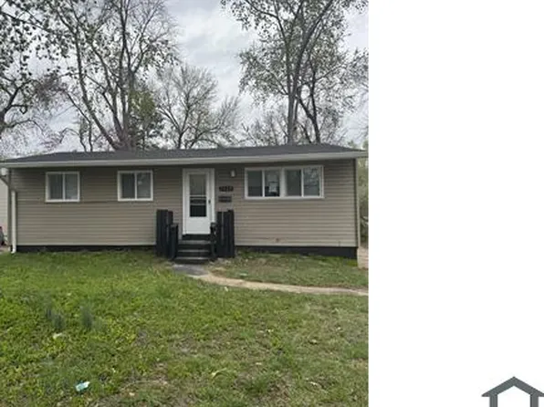 1125 Scott Ave, Saint Louis, MO 63138
