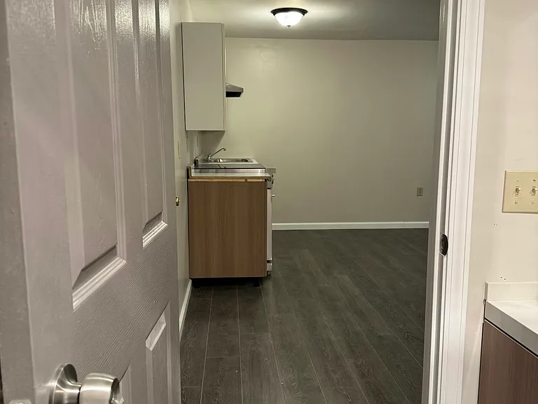 355 S Main St — Photo 6