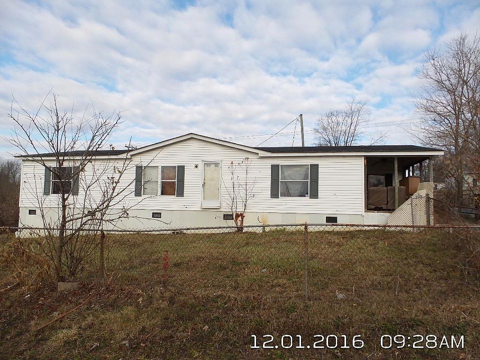2nd image of 457 Clarence Dr