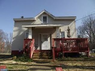 625 E Front St, Glendora, NJ 08029