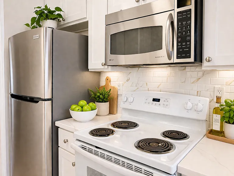 21 Greenwood St #10 — Photo 4