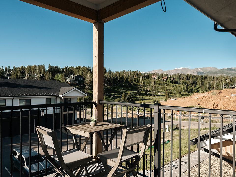 1st image of 401 W Meadow Mile #4