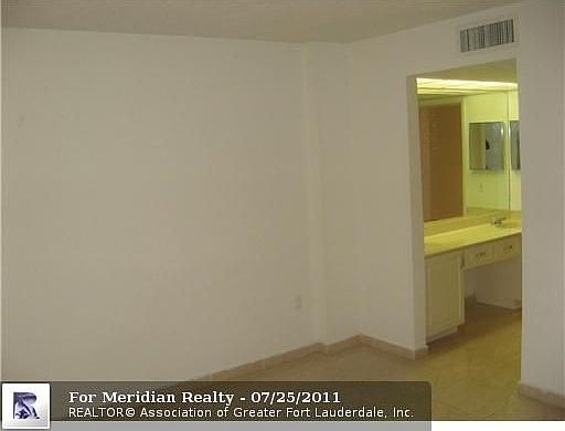 4th image of 8740 NW 40th St #C101