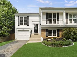12911 Alderleaf Dr, Germantown, MD 20874