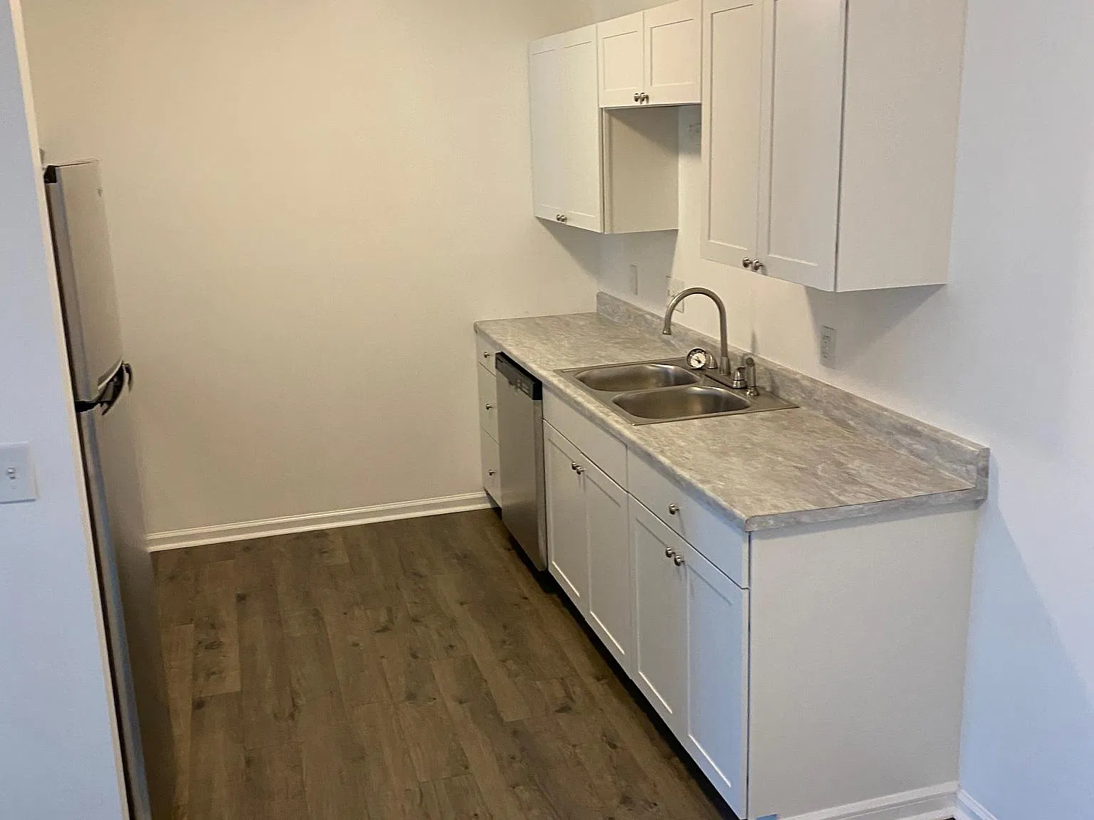 2 bed, 700 sqft, $1,150 — Photo 4