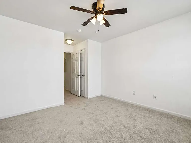 5841 Bella Marie Way — Photo 22