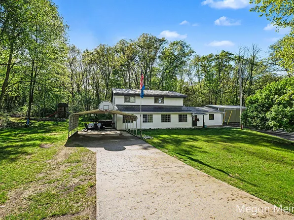 10231 Morgan Mills Ave NE, Greenville, MI 48838