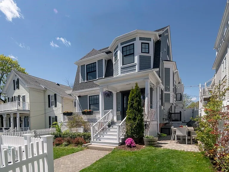 36 Laurel St #1 — Photo 1