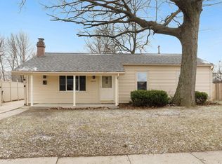 6423 Bittersweet Dr, Fort Wayne, IN