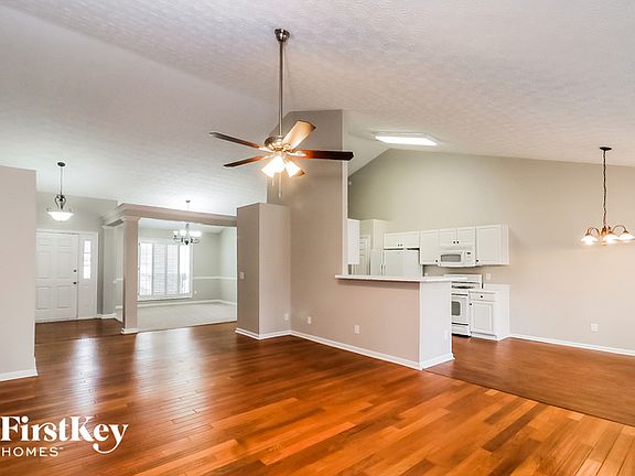 3rd image of 1136 Holly Green Ct