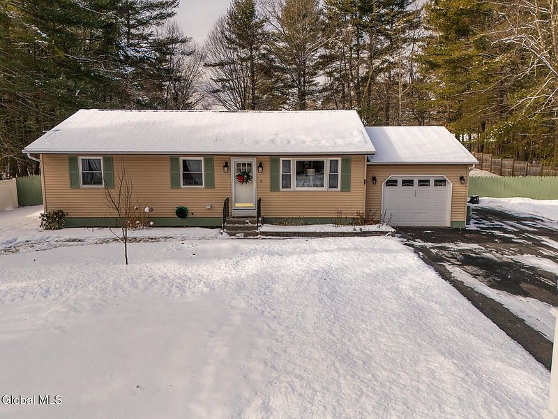 2nd image of 22 Michaels Drive