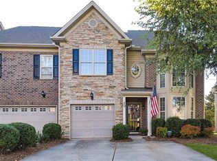 19 Saint Christopher Sq, Greensboro, NC 27410