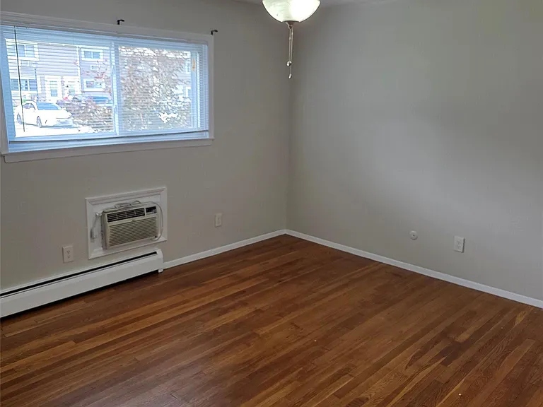3 Fishkill Glen Dr #A — Photo 8