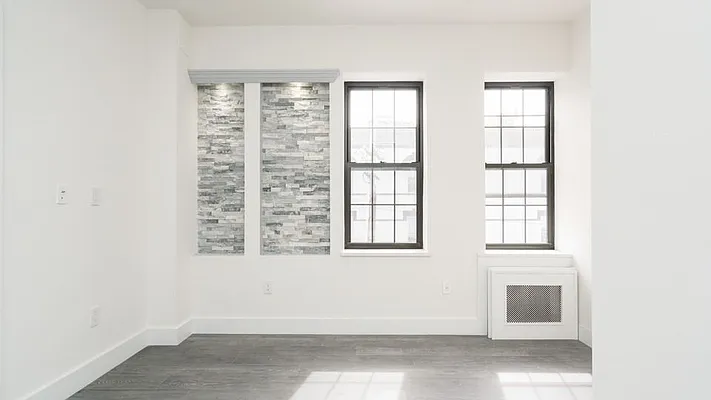 Rented by Nooklyn NYC LLC | media 30