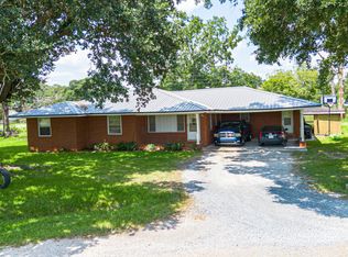 115 W Valcourt St, Abbeville, LA 70510