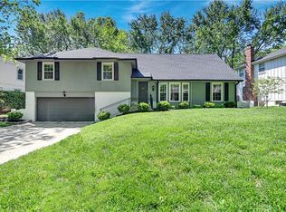 8107 W 101st St, Overland Park, KS 66212
