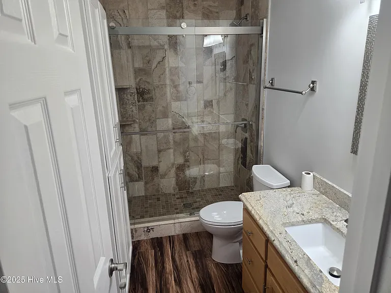 5901 McLean St — Photo 13
