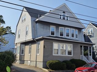 702 Robeson St, Fall River, MA 02720