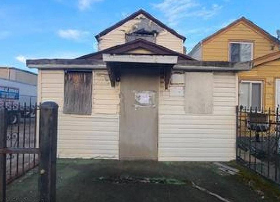 1st image of 159-27 Rockaway Blvd