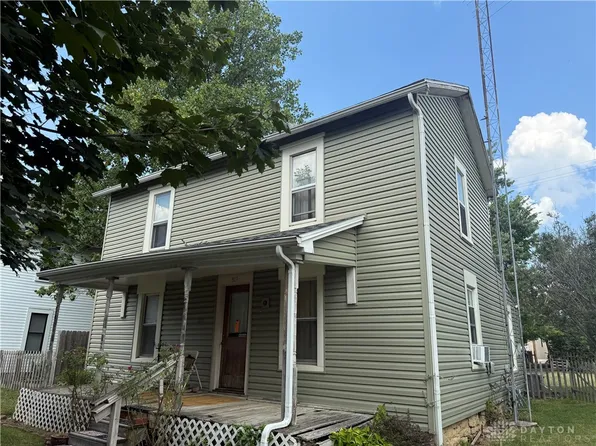 517 W Dow St, Tipp City, OH 45371