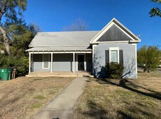 224 S Van Buren St, San Angelo, TX 76901