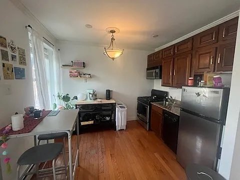 59 Phillips St #7 — Photo 2