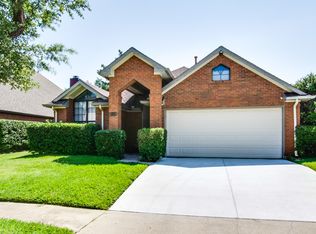 9410 Los Alamos Trl, Irving, TX 75063