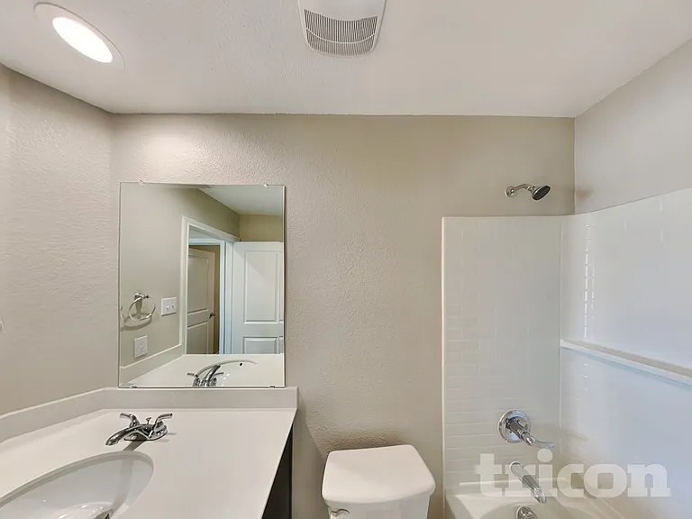 9125 Nevis Dr — Photo 15
