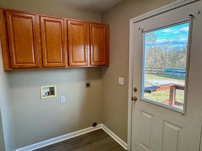 828 Mulberry Dr — Photo 29