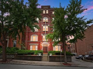 427 Hopkins St Unit 8, Cincinnati, OH 45203