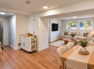 8330 S El Manicero Way, Sandy, UT 84093