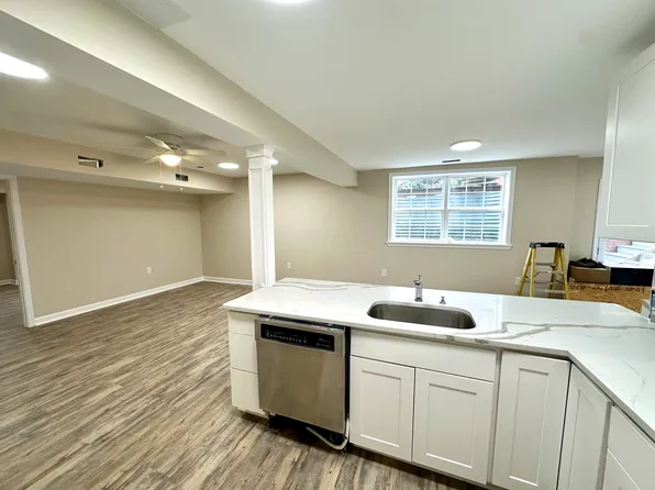 21700 Slidell Rd #B, Boyds, MD 20841