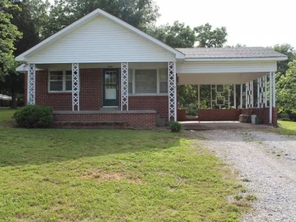 167 Highland Hgts, Camden, TN 38320