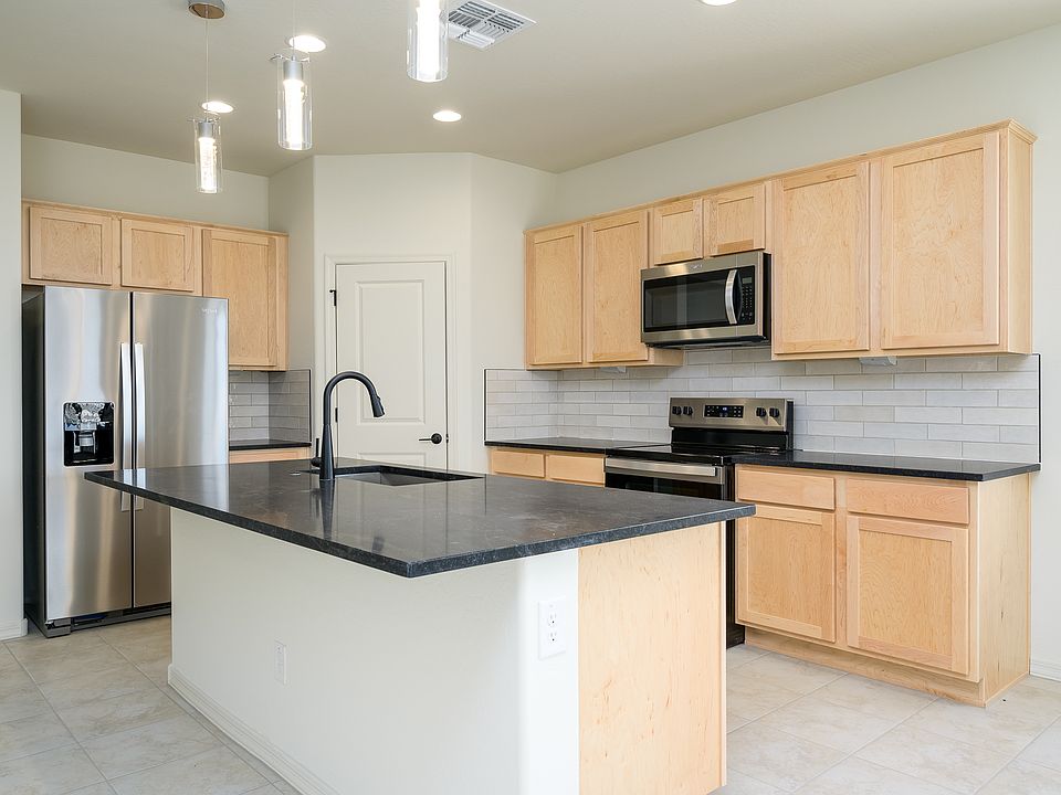 1st image of 13516 W Calle De Pompas