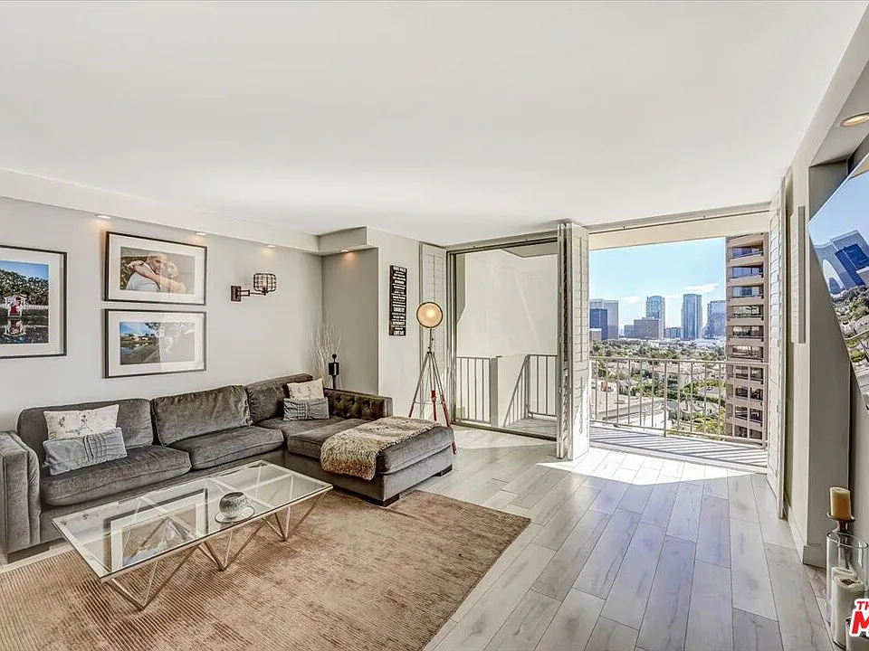 10433 Wilshire Blvd #1202